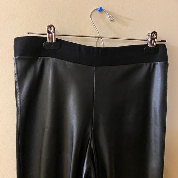 Black Faux leather leggings /fits like medium - Picture 3 of 7